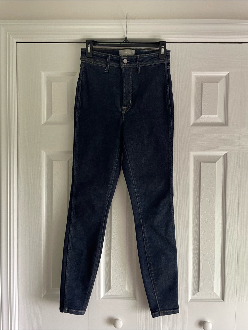 Everlane Women's Skinny Jeans in Dark Blue Wash